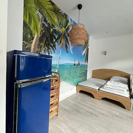 Apartment Wikoli 5, 200 M Od Morza