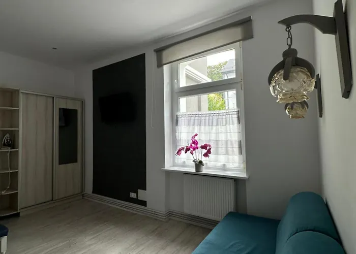 Wikoli 5, 200 M Od Morza *